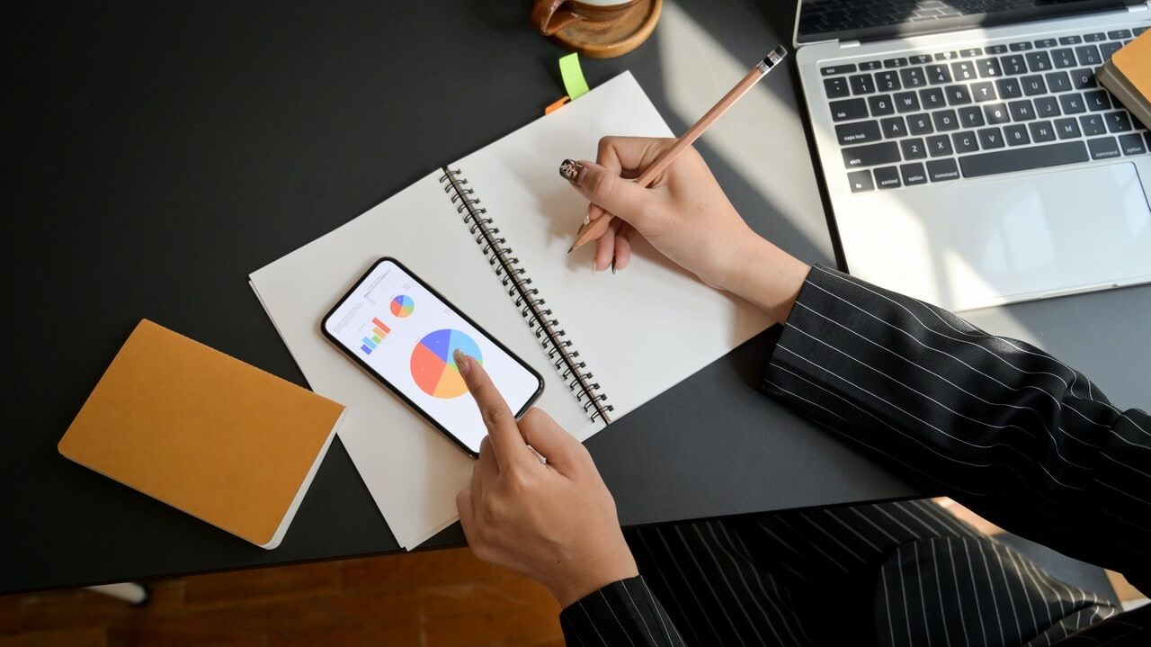 Key Advantages of M-Commerce for Your Business